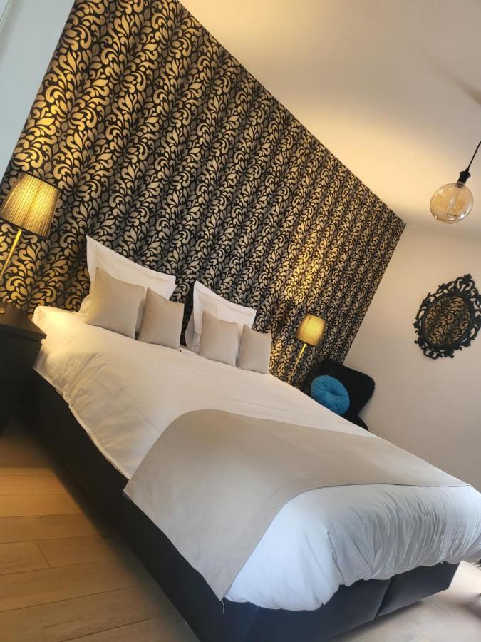 Table Et Chambre Particuliere Mons Kültér fotó